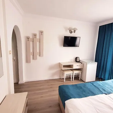 Konukevi Kolev - Misivri